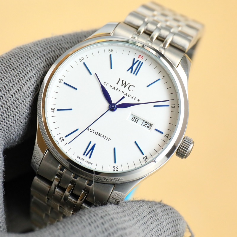 【最新】：萬國 三針設(shè)計【類型】：精品男士腕錶【錶帶】：真牛皮錶帶///31