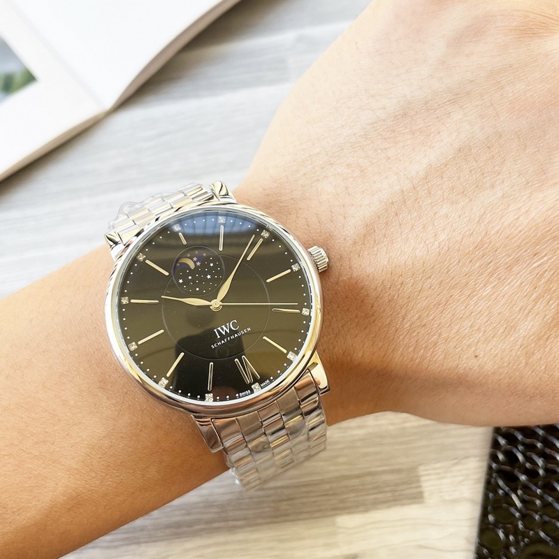 【最新】：萬國 三針設計【類型】：精品男士腕錶【錶帶】：真牛皮錶帶///31