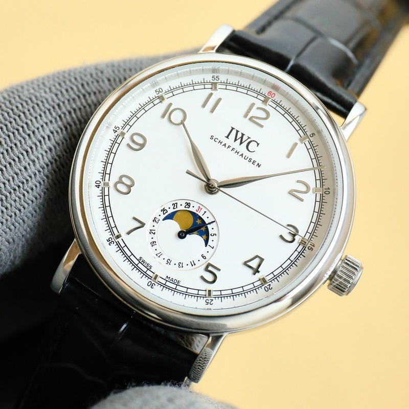 2025最新IWC萬國首推柏濤菲諾系列，指針式日曆功能，萬國月相系列.男士腕錶，