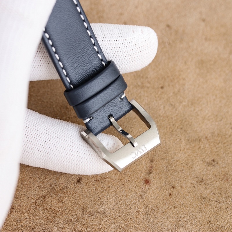 TW新品！IWC 萬國飛行員系列IW378003.1.腕錶采用玫高科技鍍金，