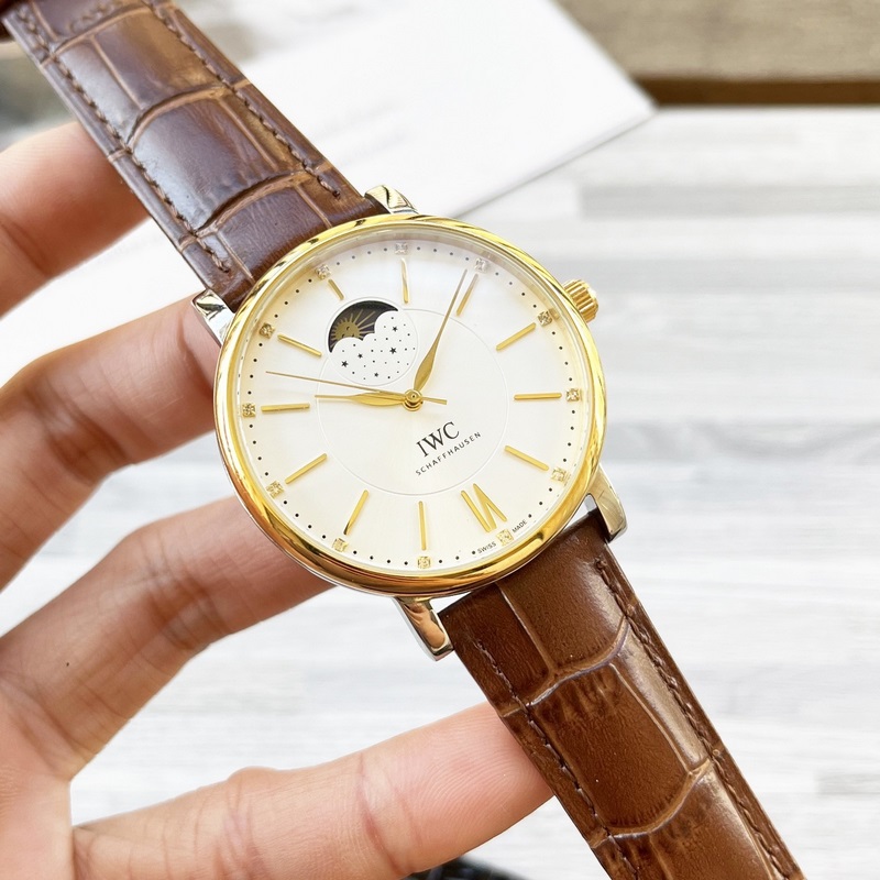 【最新】：萬國 三針設計【類型】：精品男士腕錶【錶帶】：真牛皮錶帶///31