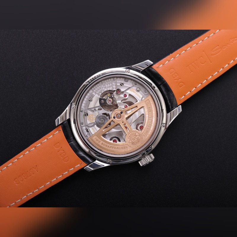 V9萬(wàn)國(guó)葡萄牙系列真萬(wàn)年曆，複刻界第一支萬(wàn)年曆萬(wàn)國(guó)，采用進(jìn)口大精工作為基礎(chǔ)機(jī)芯升