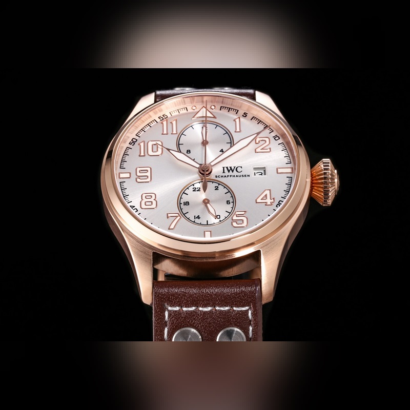 TW新品 顔值巔峰IWC旗下最耀眼的明星，萬國長動能月相專家。全新飛行員系列