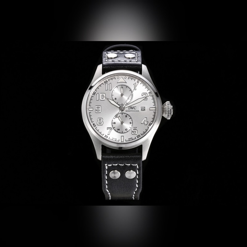 TW新品 顔值巔峰IWC旗下最耀眼的明星，萬國長動能月相專家。全新飛行員系列