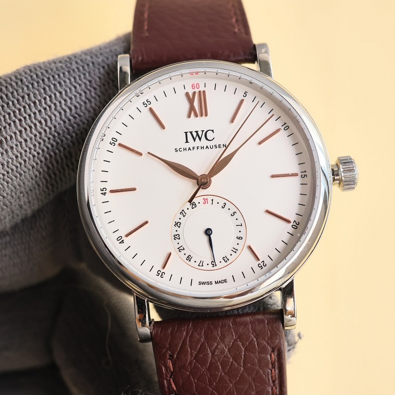 （三碼合一）IWC萬國首推柏濤菲諾系列（IW359201）指針式日曆功能，最受