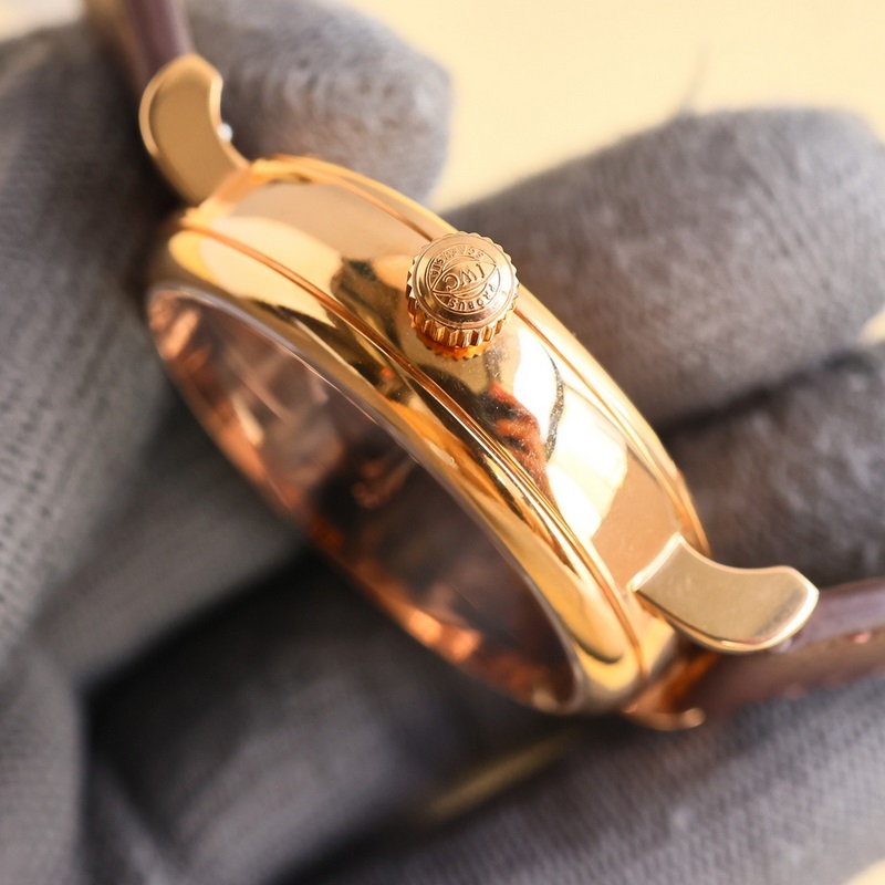 （三碼合一）IWC萬國首推柏濤菲諾系列（IW359201）指針式日曆功能，最受