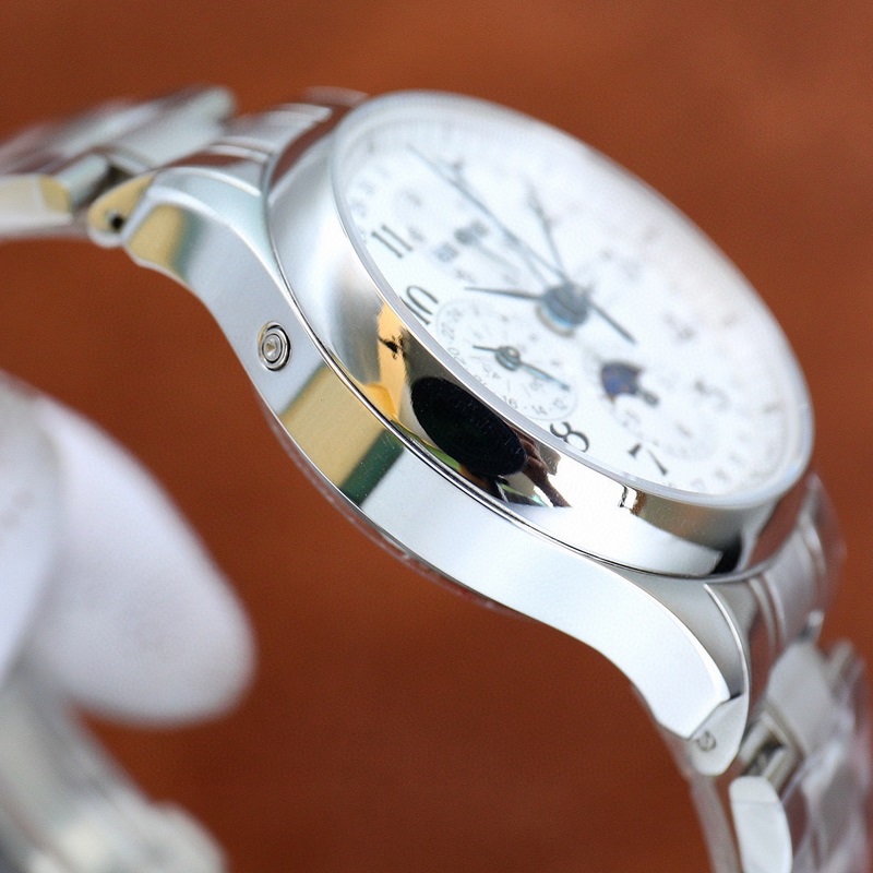 TT廠全新推出浪琴L2.773.4八針多功能計(jì)時(shí)機(jī)械三碼合一【機(jī)芯】搭載 7