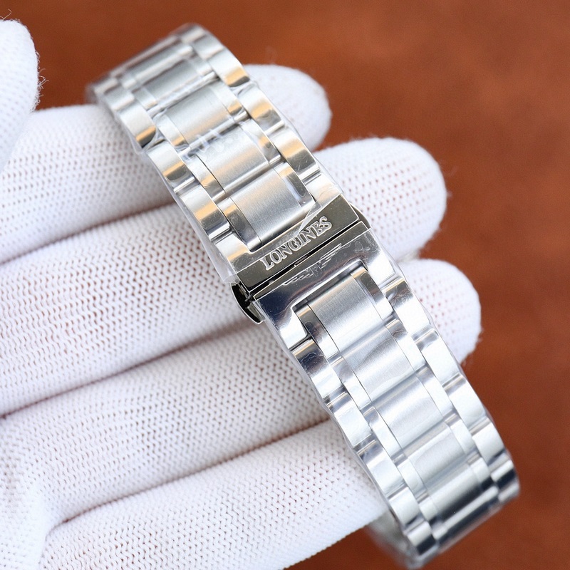 TT廠全新推出浪琴L2.773.4八針多功能計(jì)時(shí)機(jī)械三碼合一【機(jī)芯】搭載 7