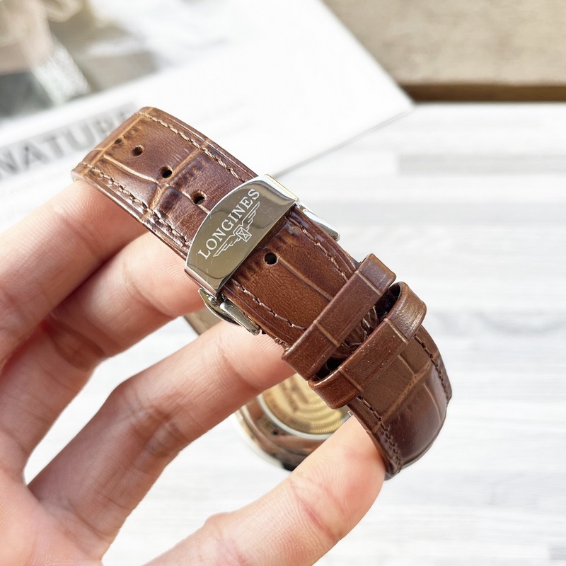 【最新】：浪琴 三針設計【類型】：精品男士腕錶【錶帶】：真牛皮錶帶///31