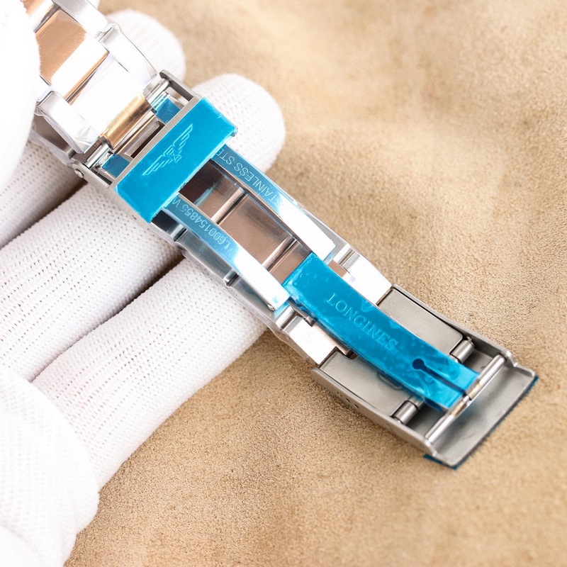 （41，43尺寸同價）探尋浪琴康卡斯潛水系列的奧秘運動優雅的浪琴康卡斯系列腕