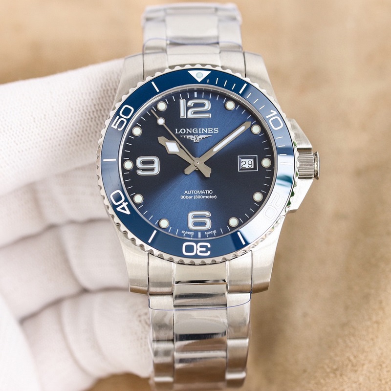 （41，43尺寸同價）探尋浪琴康卡斯潛水系列的奧秘運動優雅的浪琴康卡斯系列腕