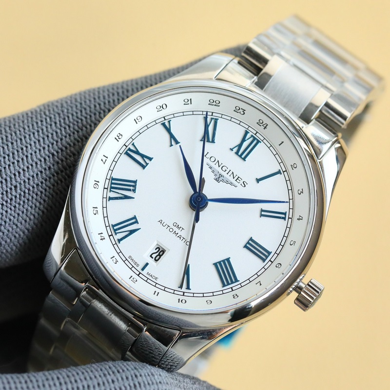 TW新品，浪琴最新名匠經典複刻GMT兩地時腕錶，新品首推 ！ 腕錶新搭配煥新設計