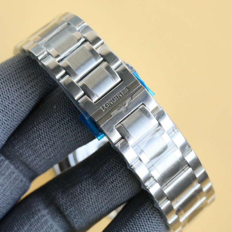 TW新品，浪琴最新名匠經典複刻GMT兩地時腕錶，新品首推 ！ 腕錶新搭配煥新設計