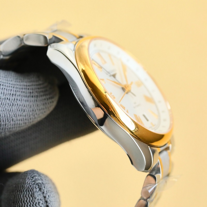 TW新品，浪琴最新名匠經(jīng)典複刻GMT兩地時(shí)腕錶，新品首推 ！ 腕錶新搭配煥新設(shè)計(jì)