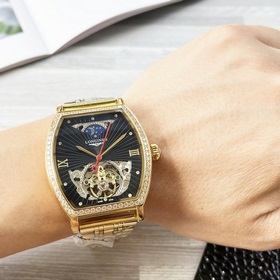 酒桶新品 震撼上市【最新】：浪琴 三針設計【類型】：精品男士腕錶【錶帶】：