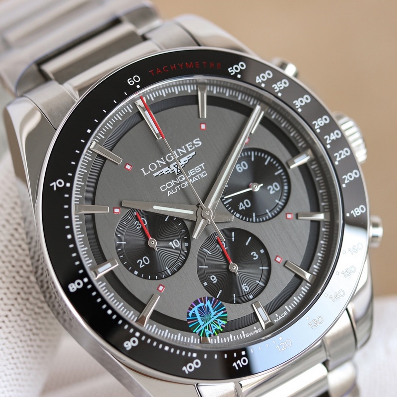 【新品】浪琴 LONGINES-浪琴康卡斯悅動憑借其獨特的設計，實用的功能和舒適