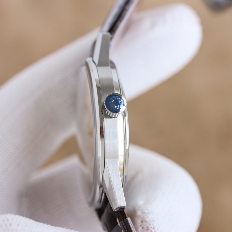 （三碼合一）3D首推，浪琴經典複刻系列L4.795.4.78.2，腕錶機芯采用