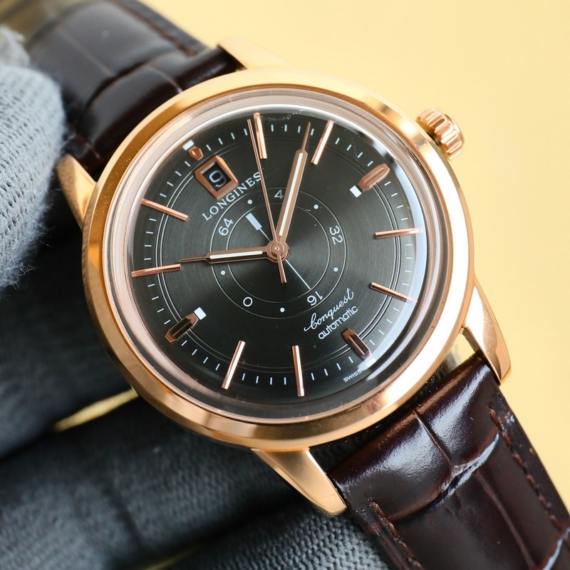 浪琴-康卡斯系列經(jīng)典複刻“獨(dú)眼龍” “獨(dú)眼龍”是浪琴于上世紀(jì)60年代推出的一款