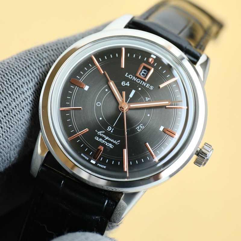 浪琴-康卡斯系列經(jīng)典複刻“獨(dú)眼龍” “獨(dú)眼龍”是浪琴于上世紀(jì)60年代推出的一款