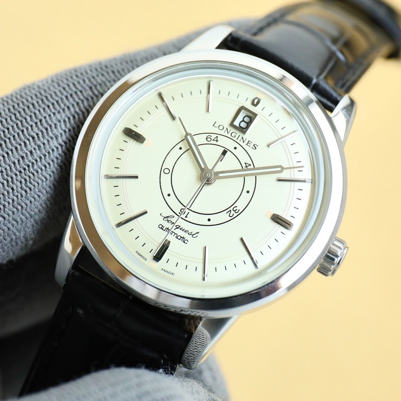 浪琴-康卡斯系列經典複刻“獨眼龍” “獨眼龍”是浪琴于上世紀60年代推出的一款