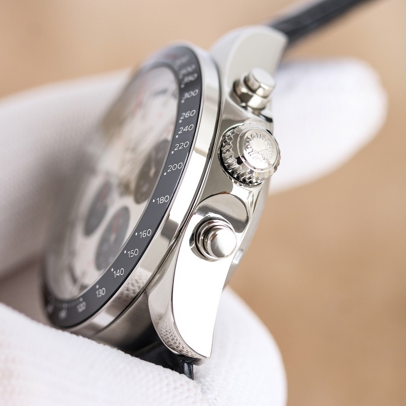 【新品】浪琴 LONGINES-浪琴康卡斯悅動憑借其獨特的設計，實用的功能和舒適