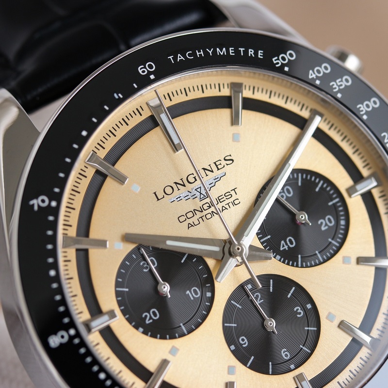 【新品】浪琴 LONGINES-浪琴康卡斯悅動憑借其獨特的設計，實用的功能和舒適