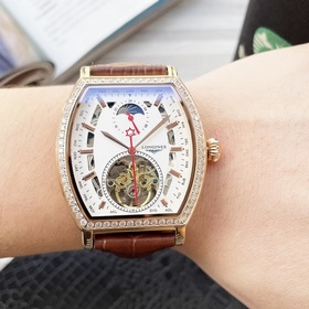 酒桶新品 震撼上市【最新】：浪琴 三針設(shè)計(jì)【類型】：精品男士腕錶【錶帶】：