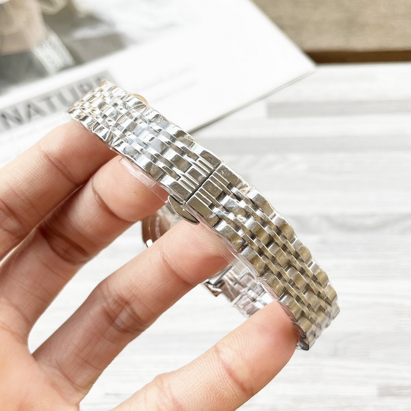 女款_浪琴 女士腕錶 原裝進(jìn)口石英機(jī)芯 礦物質(zhì)玻璃鏡面 316L精鋼錶殼 女30mm