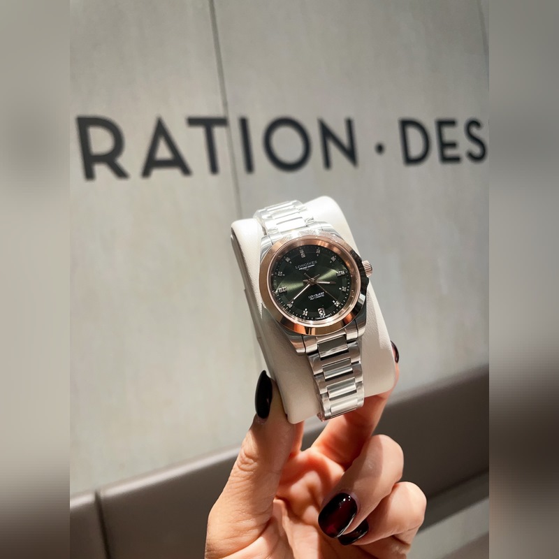 女款_浪琴康卡斯悅動系列 女裝34mm尺寸，316精鋼材質，一圈一殼，CNC精工藝打造