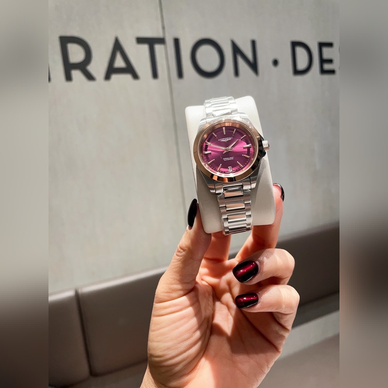 女款_浪琴康卡斯悅動系列 女裝34mm尺寸，316精鋼材質，一圈一殼，CNC精工藝打造