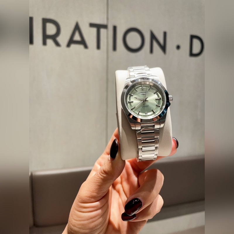 女款_浪琴康卡斯悅動(dòng)系列 女裝34mm尺寸，316精鋼材質(zhì)，一圈一殼，CNC精工藝打造