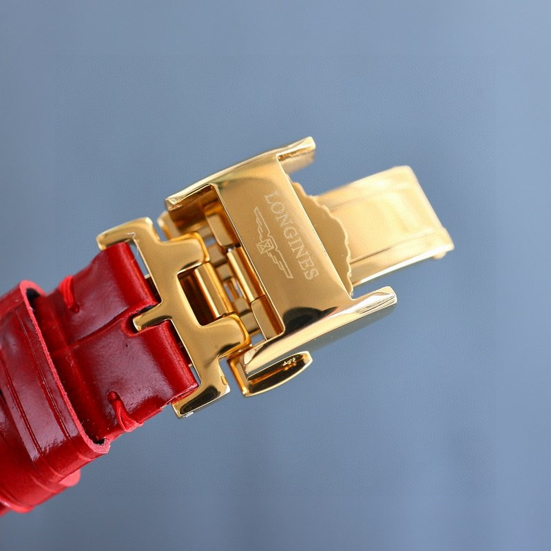 女款_新款浪琴機械女錶 ，推出為每一位女性設(shè)計的新品，適合所有女神佩戴，在不同場景都能