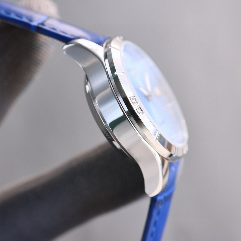 女款_最新力薦浪琴女款， 小紅書爆款，女裝腕錶，青春年華，可以搭配更多顔色皮帶鏡面：