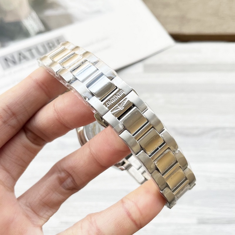 女款_浪琴-康鉑系列 女士腕錶 優雅時尚 錶殼316精鋼打造 采用原裝蝴蝶雙按扣 藍寶