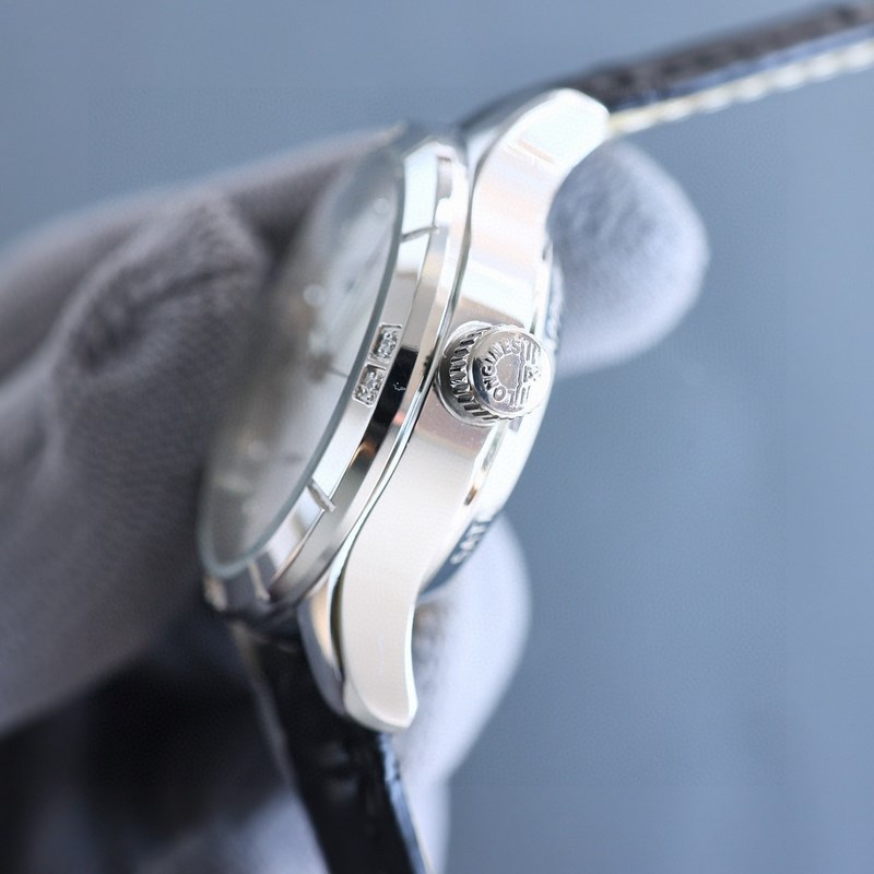 女款_新款浪琴機(jī)械女錶 ，推出為每一位女性設(shè)計(jì)的新品，適合所有女神佩戴，在不同場(chǎng)景都能