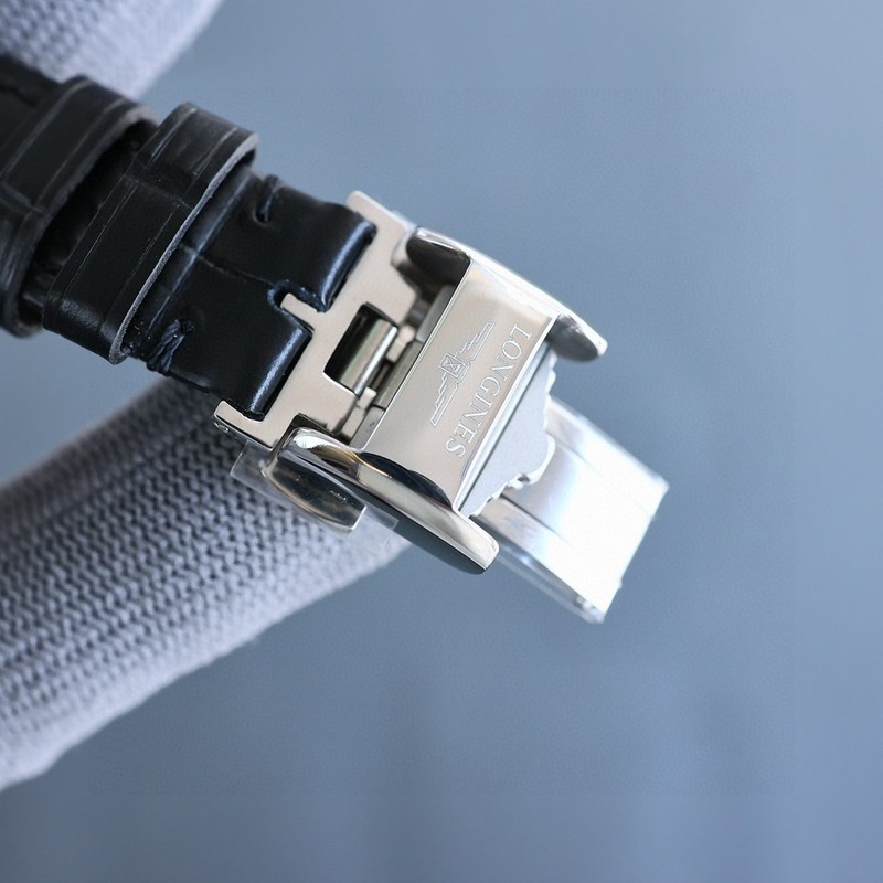 女款_新款浪琴機(jī)械女錶 ，推出為每一位女性設(shè)計(jì)的新品，適合所有女神佩戴，在不同場(chǎng)景都能