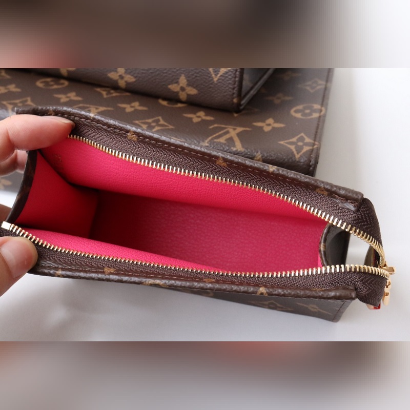 M47195三件套  一套3種不同尺寸的路易威登經典化妝包的“套裝3波什香水”