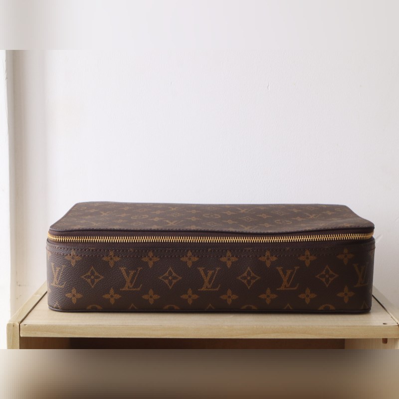 M43690 花 老 號(hào) 大 ！  Packing Cube 號(hào) 大 手袋收