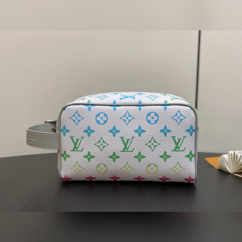 【臺灣貨】M14034白色漸變 化妝包洗漱包 本款 Locker Dopp Ki