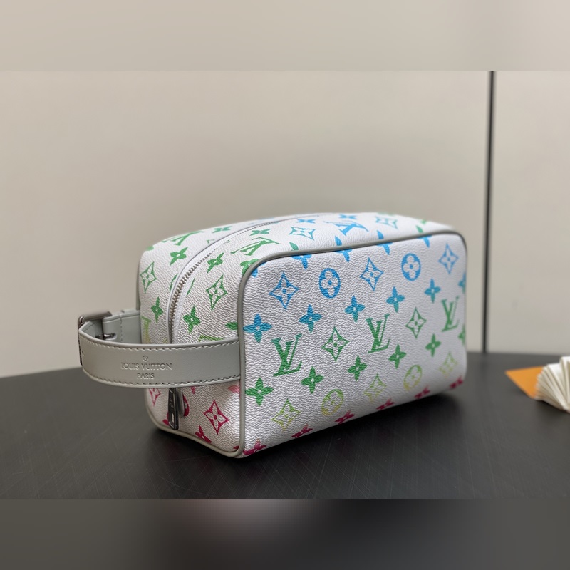 【臺灣貨】M14034白色漸變 化妝包洗漱包 本款 Locker Dopp Ki