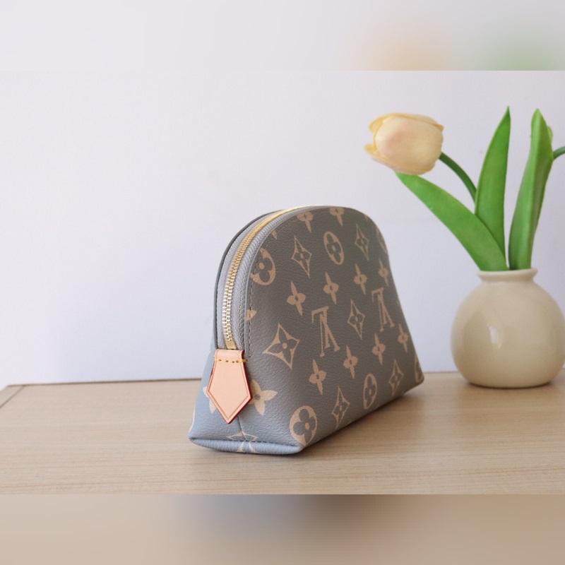 M12440淺灰 本款 Pochette Cosmétique 小號化妝包拼接