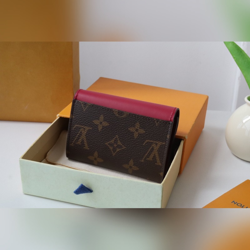 M82333皮面  ROSALIE 零錢包！選用 Monogram 和 Mon