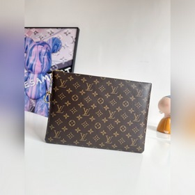 海外原單M13561獨(dú)家實(shí)拍！這款煥然一新的Pochette Clés L是品牌