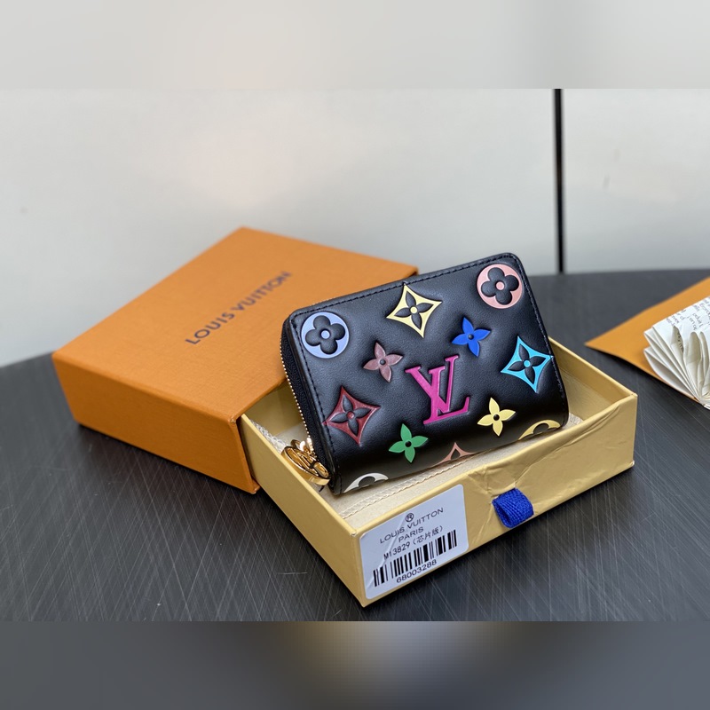 【臺灣貨】M13829黑色絲印 全皮單拉鍊短款錢包 Zippy 拉鍊錢包 這款L