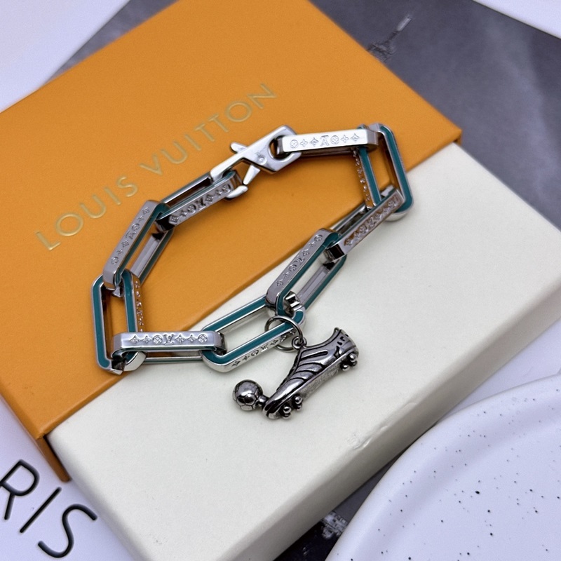 路易威登LV手鍊原單貨 專櫃新款開模潮流時尚必備 男女均可佩戴 情侶款同款 搖