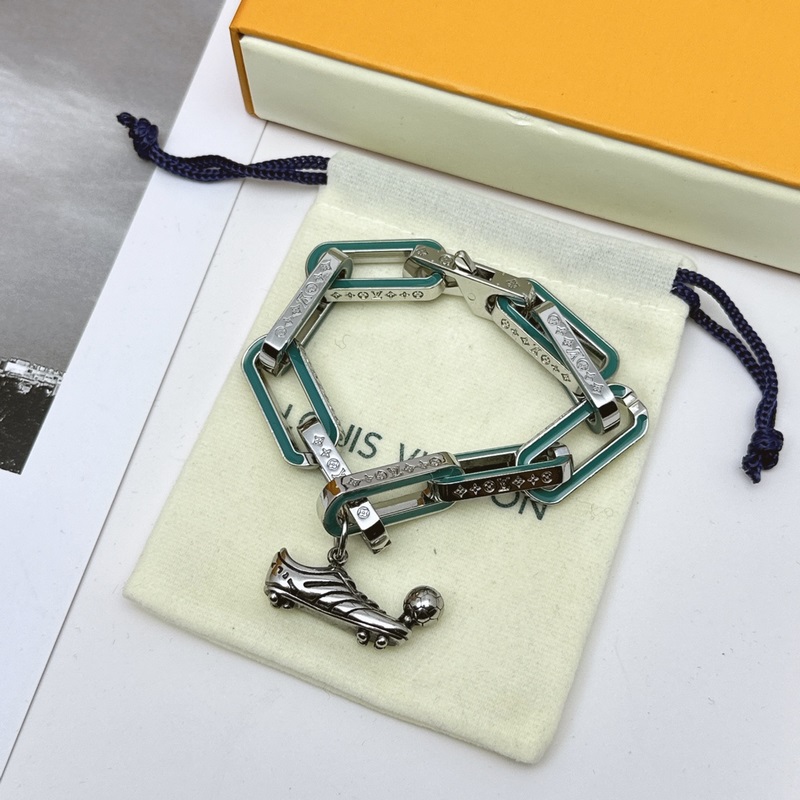 路易威登LV手鍊原單貨 專櫃新款開模潮流時尚必備 男女均可佩戴 情侶款同款 搖