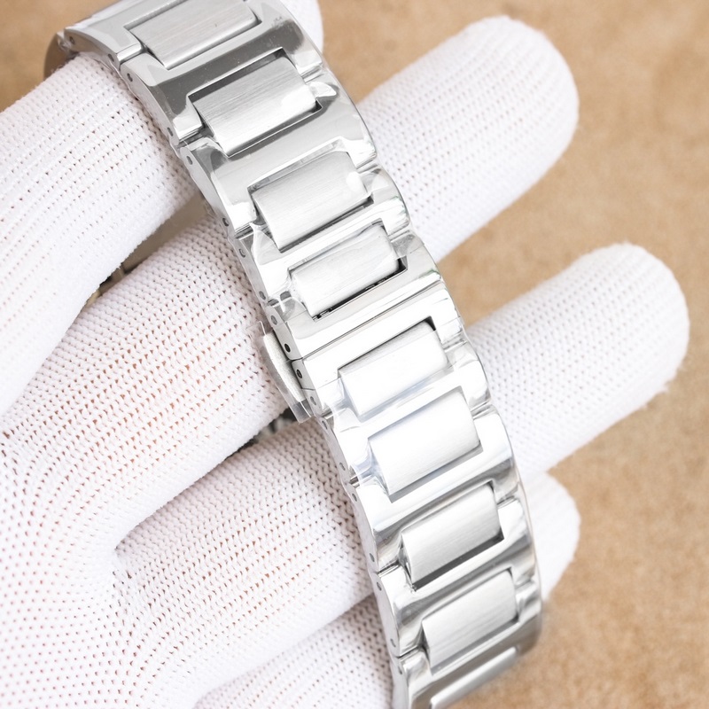 TW伯爵超薄PIAGET POLO系列情侶對錶，人稱小鸚鵡螺[旺柴]！(伯爵情侶