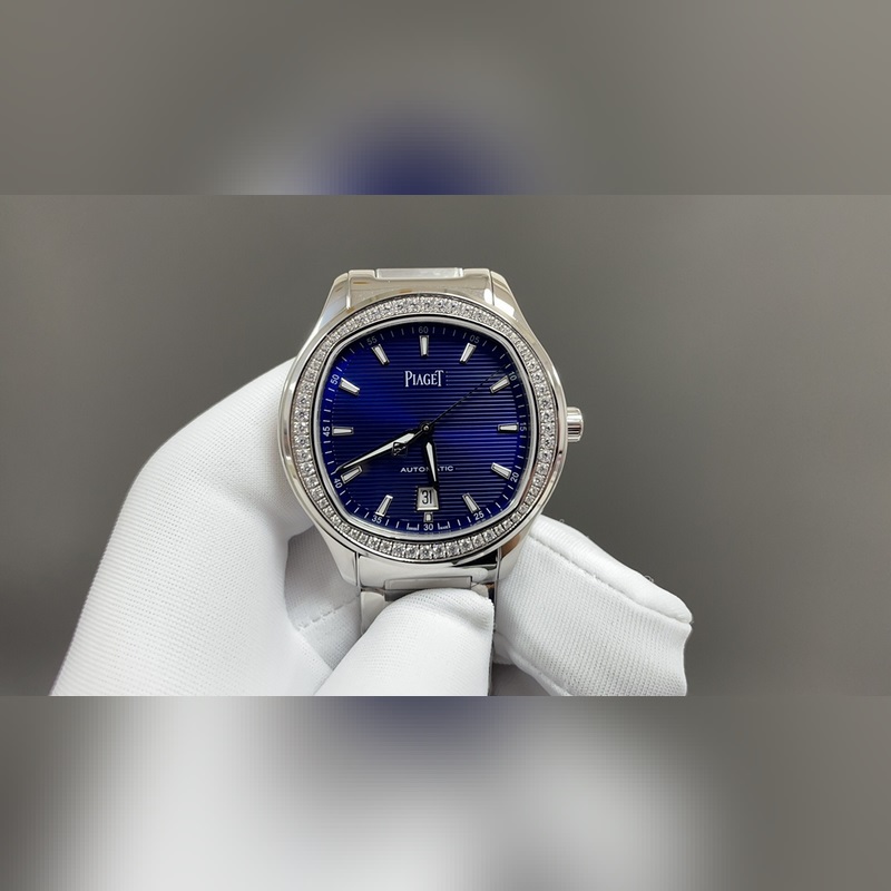 人稱小鸚鵡螺[旺柴]！(伯爵鋼王)一款優(yōu)雅的運動腕錶，可商務亦可運動休閑。歡迎對