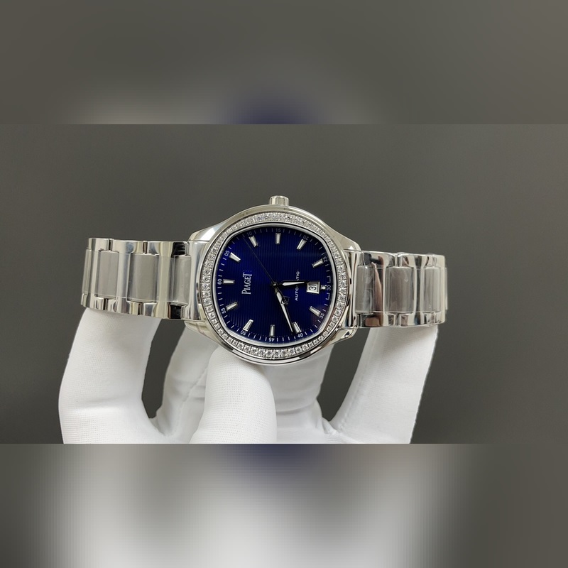 人稱小鸚鵡螺[旺柴]！(伯爵鋼王)一款優(yōu)雅的運動腕錶，可商務亦可運動休閑。歡迎對