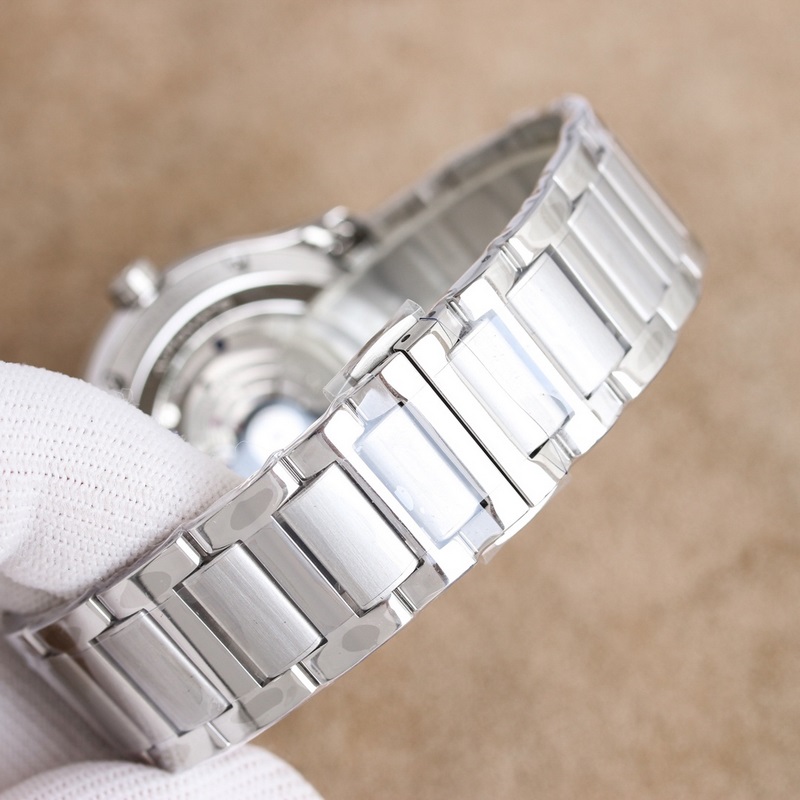 TW伯爵超薄PIAGET POLO系列情侶對錶，人稱小鸚鵡螺[旺柴]！(伯爵鋼王